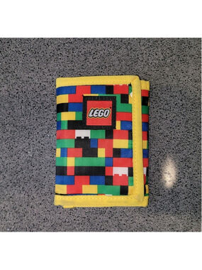 LEGO Tri-Fold East Strip Closure Boys Wallet Lego Block Print